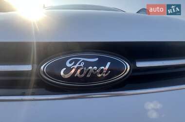 Минивэн Ford C-Max 2013 в 