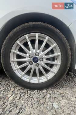 Минивэн Ford C-Max 2013 в 