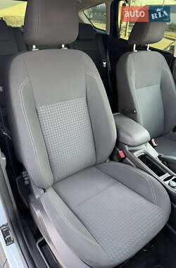 Минивэн Ford C-Max 2019 в 