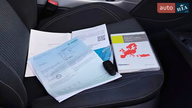 Минивэн Ford C-Max 2011 в Луцке документ