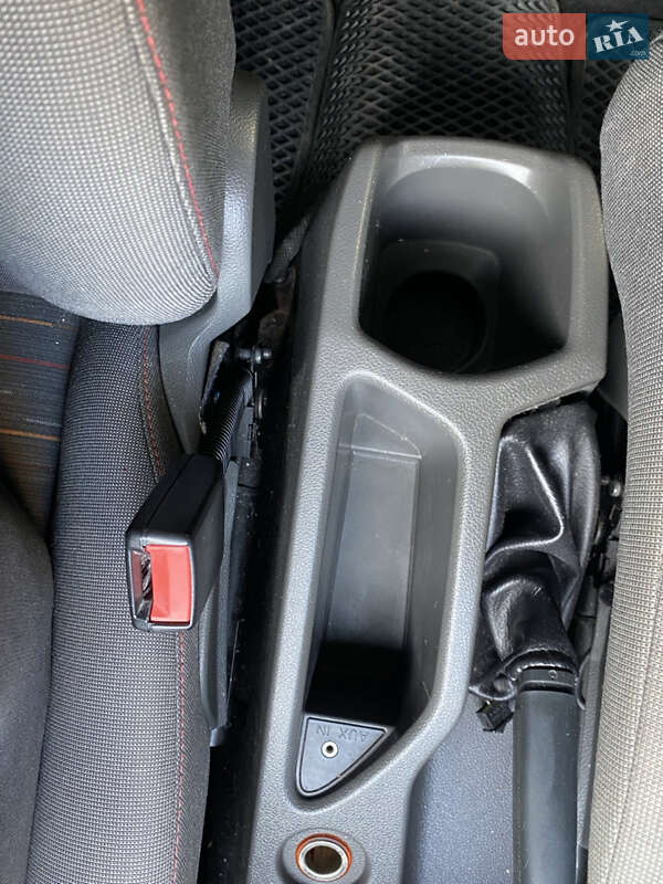 Мінівен Ford C-Max 2010 в Тернополі фото 33 Мінівен Ford C-Max 2010 в Тернополі