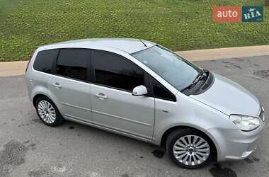 Минивэн Ford C-Max 2009 в 