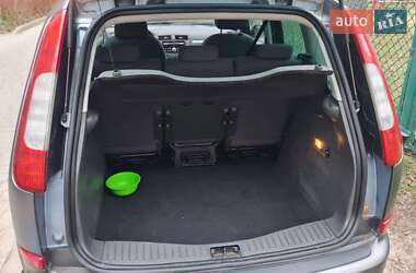 Мінівен Ford C-Max 2006 в 