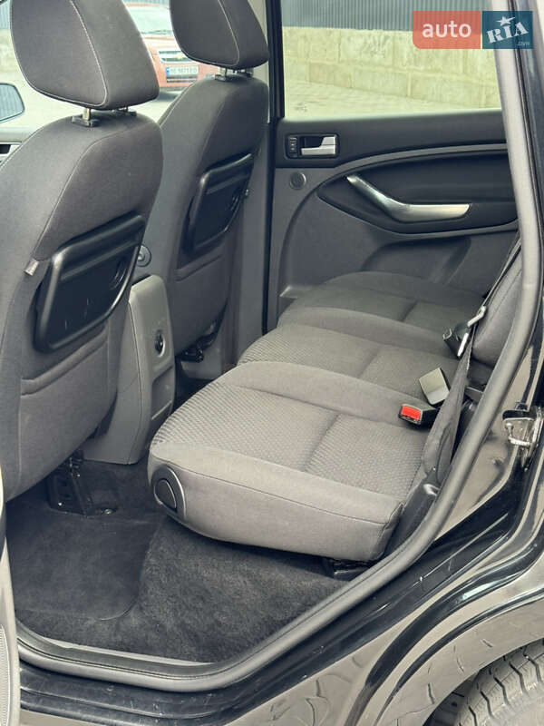 Минивэн Ford C-Max 2009 в Вознесенске