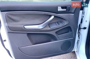 Минивэн Ford C-Max 2009 в 