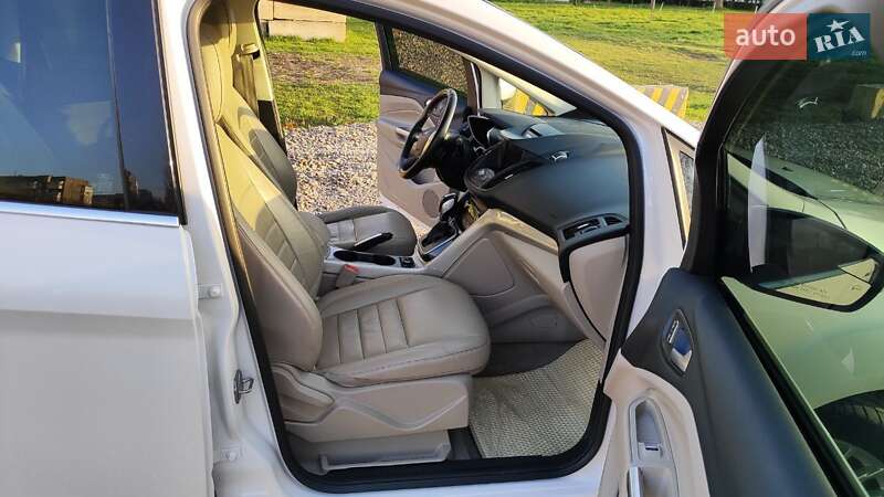 Мінівен Ford C-Max 2015 в Чернівцях
