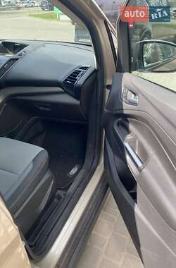 Минивэн Ford C-Max 2016 в 
