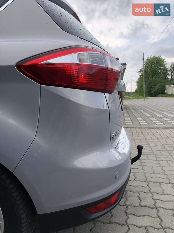 Минивэн Ford C-Max 2012 в Стрые