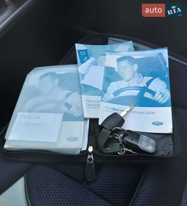 Минивэн Ford C-Max 2006 в Хорошеве