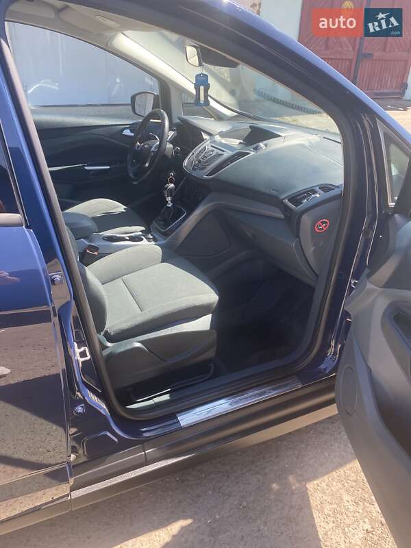 Мінівен Ford C-Max 2013 в Чернівцях