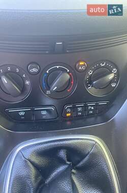 Минивэн Ford C-Max 2013 в 