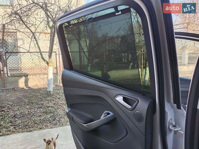 Мінівен Ford C-Max 2016 в Ромнах