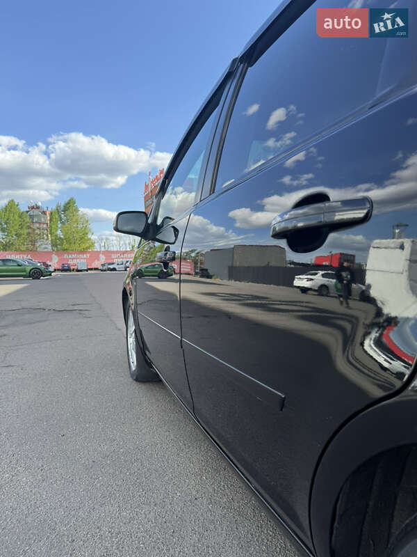 Минивэн Ford C-Max 2007 в Киеве