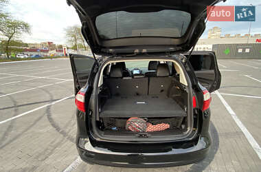 Минивэн Ford C-Max 2013 в 