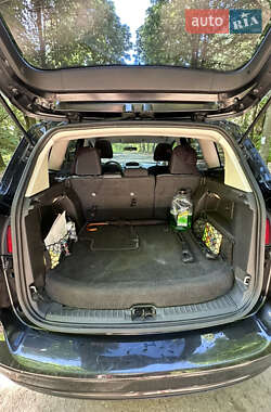 Мінівен Ford C-Max 2013 в 
