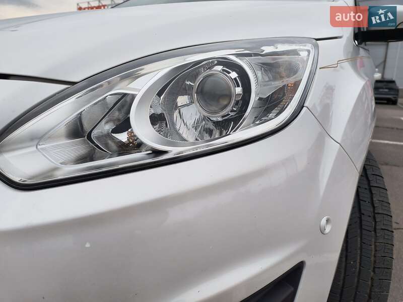 Минивэн Ford C-Max 2013 в Одессе