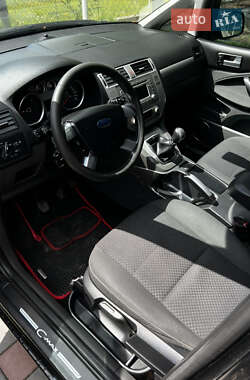Минивэн Ford C-Max 2010 в 