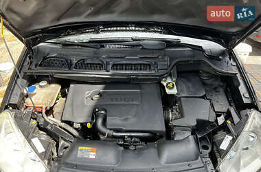 Минивэн Ford C-Max 2010 в 