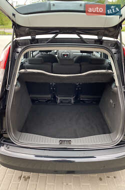 Мінівен Ford C-Max 2009 в 