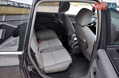 Мінівен Ford C-Max 2003 в 