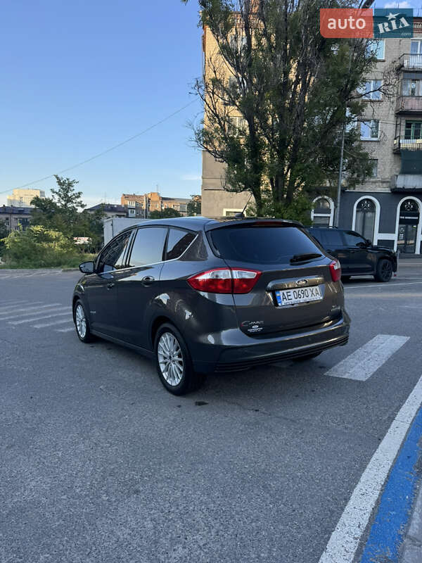 Мінівен Ford C-Max 2016 в Дніпрі