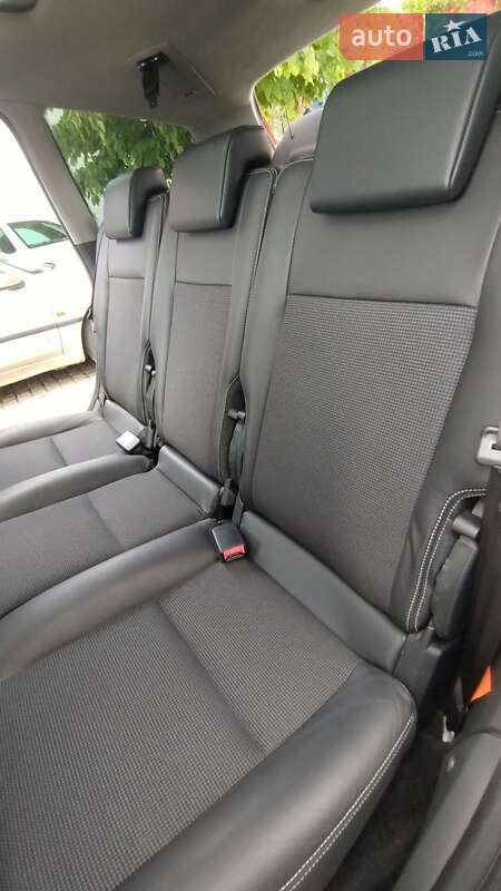 Минивэн Ford C-Max 2009 в Луцке фото 26 Минивэн Ford C-Max 2009 в Луцке