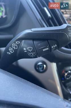 Минивэн Ford C-Max 2015 в 