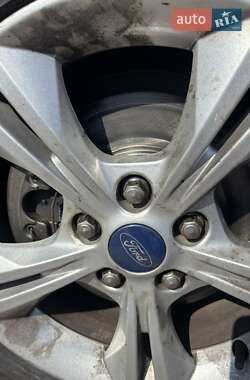 Минивэн Ford C-Max 2016 в 