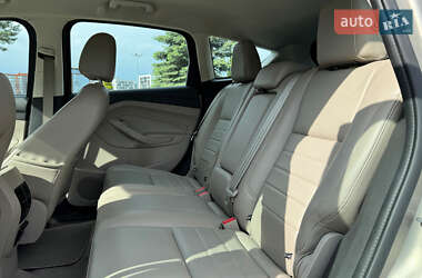 Минивэн Ford C-Max 2016 в 