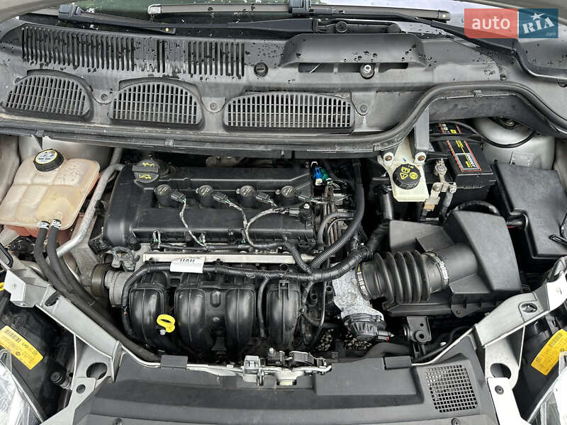 Минивэн Ford C-Max 2006 в Виннице