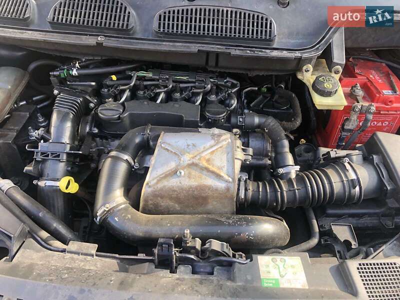 Минивэн Ford C-Max 2005 в Калуше