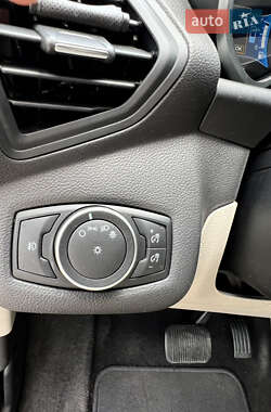 Мінівен Ford C-Max 2017 в 
