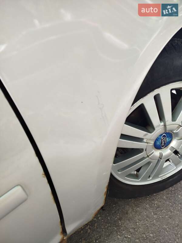 Мінівен Ford C-Max 2004 в Запоріжжі