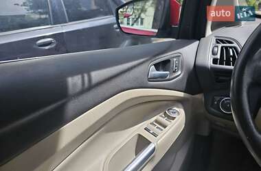 Минивэн Ford C-Max 2015 в 