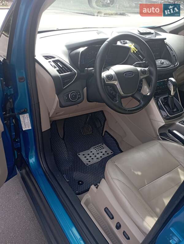 Минивэн Ford C-Max 2013 в Днепре