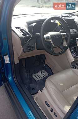 Минивэн Ford C-Max 2013 в 