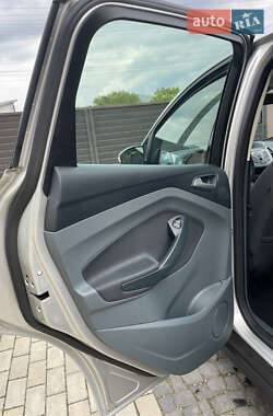 Минивэн Ford C-Max 2013 в 