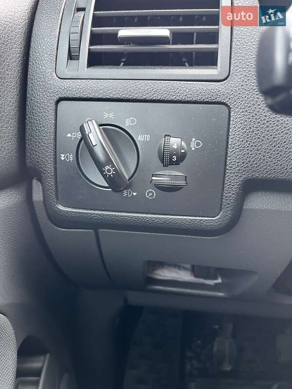 Мінівен Ford C-Max 2008 в Києві