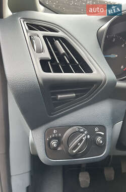 Минивэн Ford C-Max 2011 в 