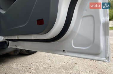 Минивэн Ford C-Max 2013 в 