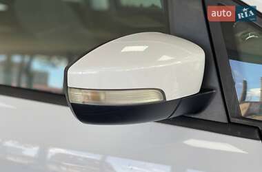 Минивэн Ford C-Max 2015 в 
