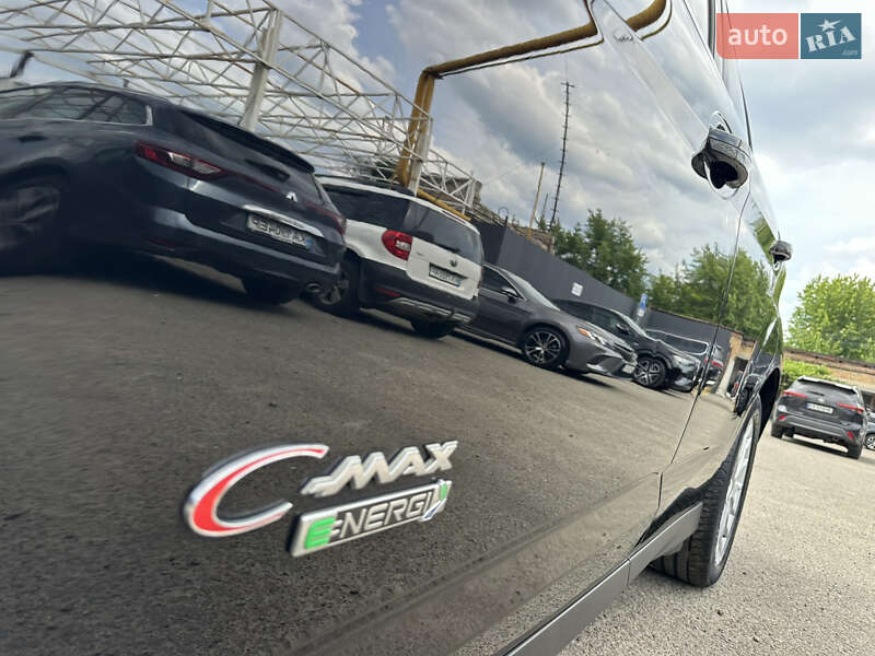 Минивэн Ford C-Max 2016 в Киеве