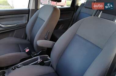 Минивэн Ford C-Max 2010 в 