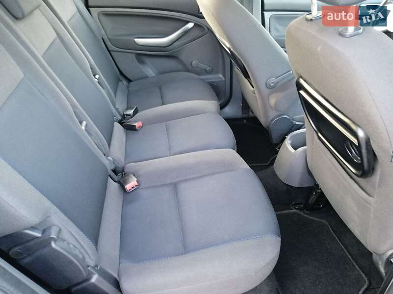 Мінівен Ford C-Max 2010 в Рівному