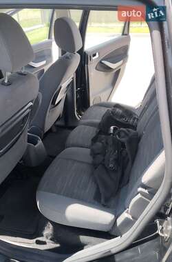 Мінівен Ford C-Max 2009 в 
