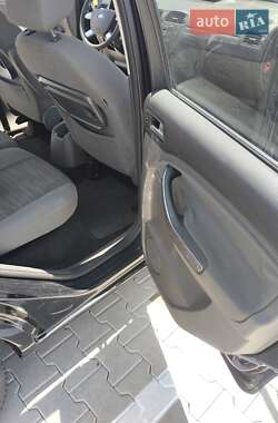 Мінівен Ford C-Max 2009 в 