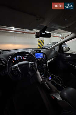 Минивэн Ford C-Max 2016 в 