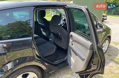 Мінівен Ford C-Max 2005 в 