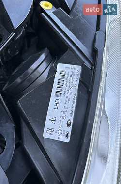 Мінівен Ford C-Max 2009 в 