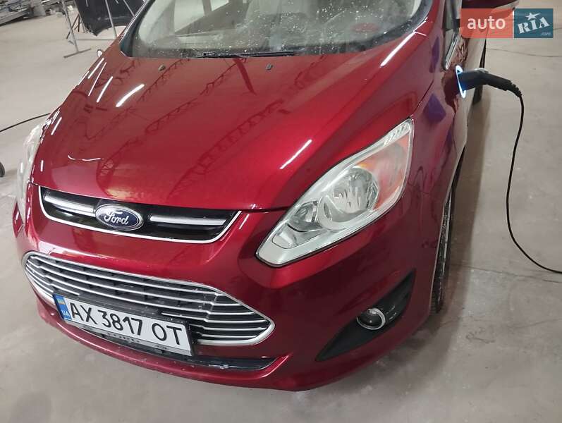 Минивэн Ford C-Max 2015 в 